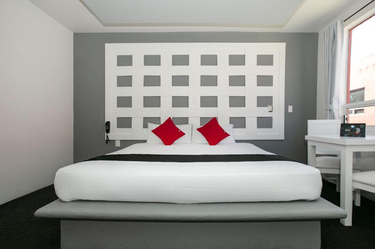 Capital O Euro Confort Hotel 3*